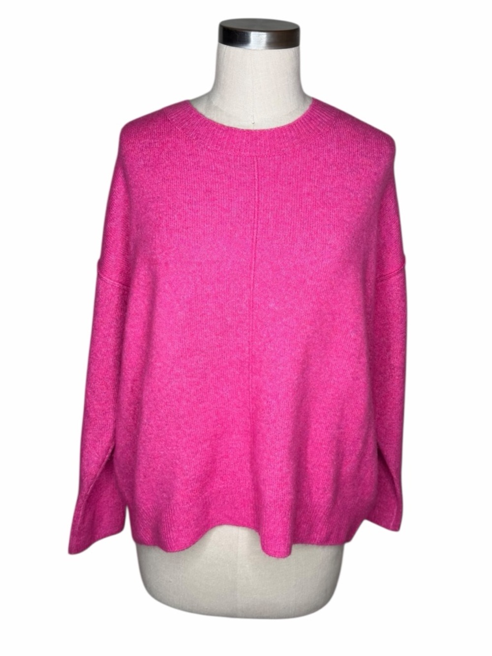 Vince Camuto Hot Pink Fuzzy Ultra Soft Cozy Sweater Women's Size Small‎ Bold Fun